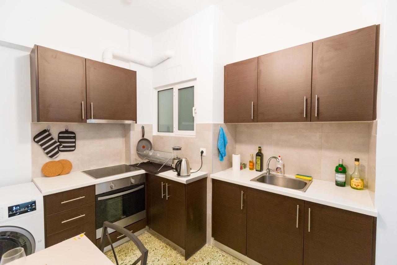 Apartment At Metaxourgio 1 Bed 2 Pers Athens Exterior photo